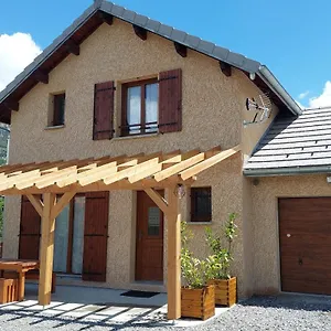 Le Pré Fleuri Nouveau Sur Neufs Meublé De Tourisme Classé 3 étoiles Guillestre